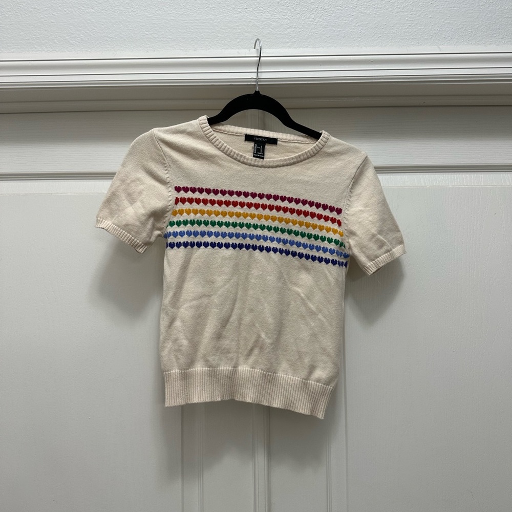 Rainbow hearts top